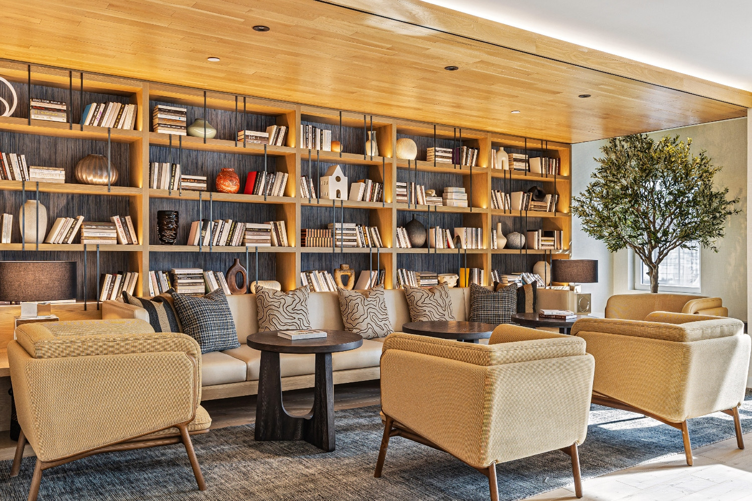 Epicurean_Amenity_Clubroom2_NewportFilms_1.26