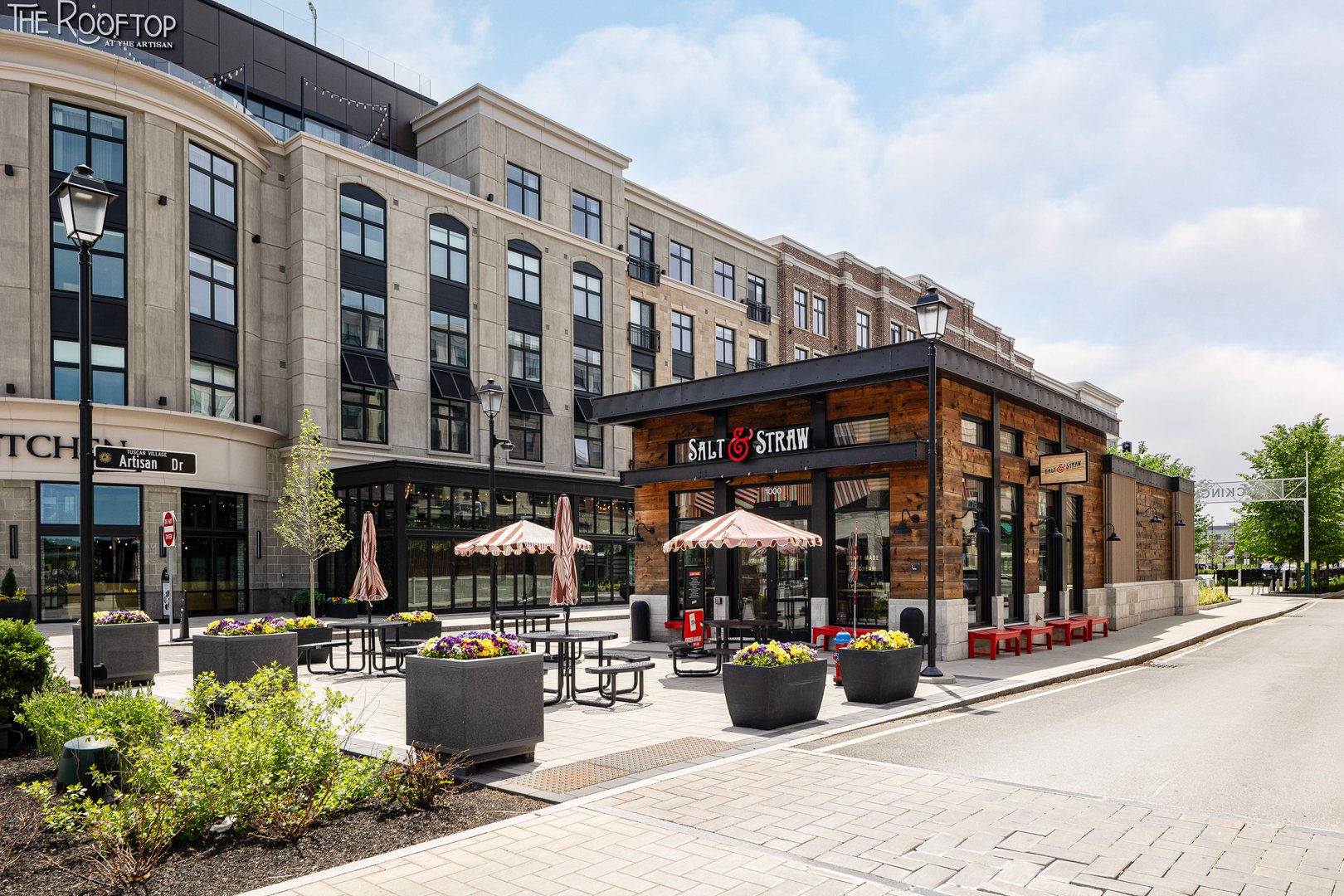 Salt & Straw Outdoor Dining
